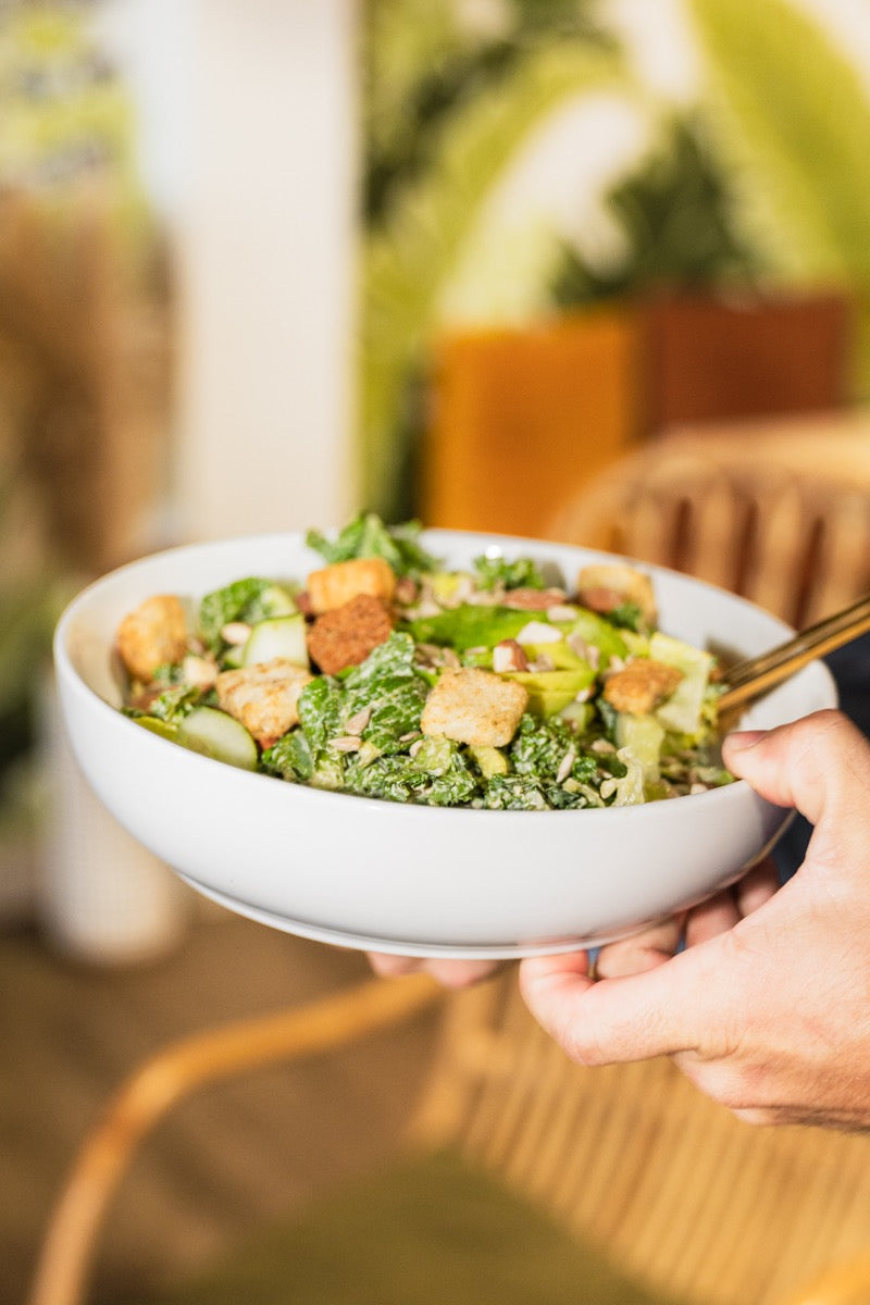 Salads, bowls & juice